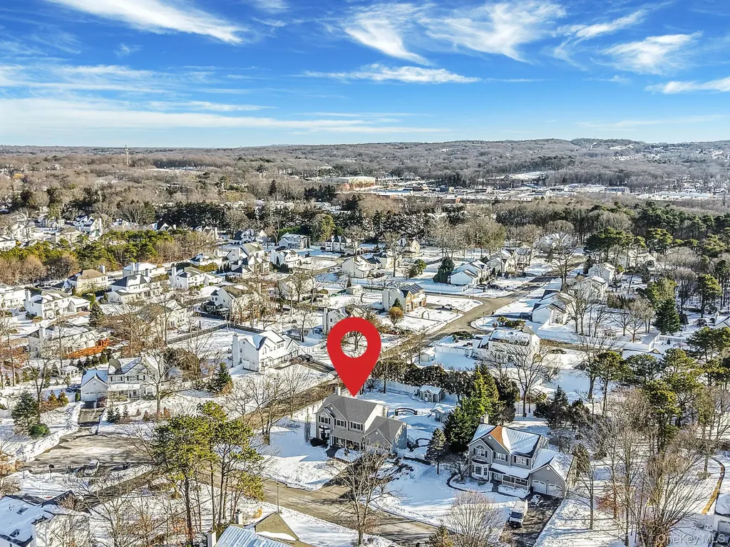 24 Embassy Road Selden NY 11784