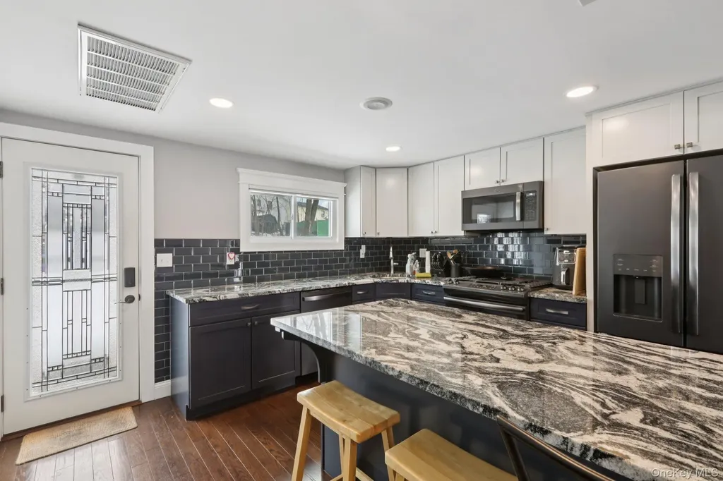 18 Lake Road Stony Point NY 10980
