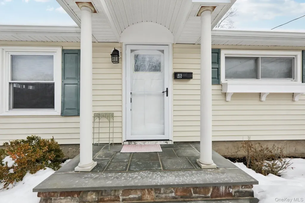 18 Lake Road Stony Point NY 10980
