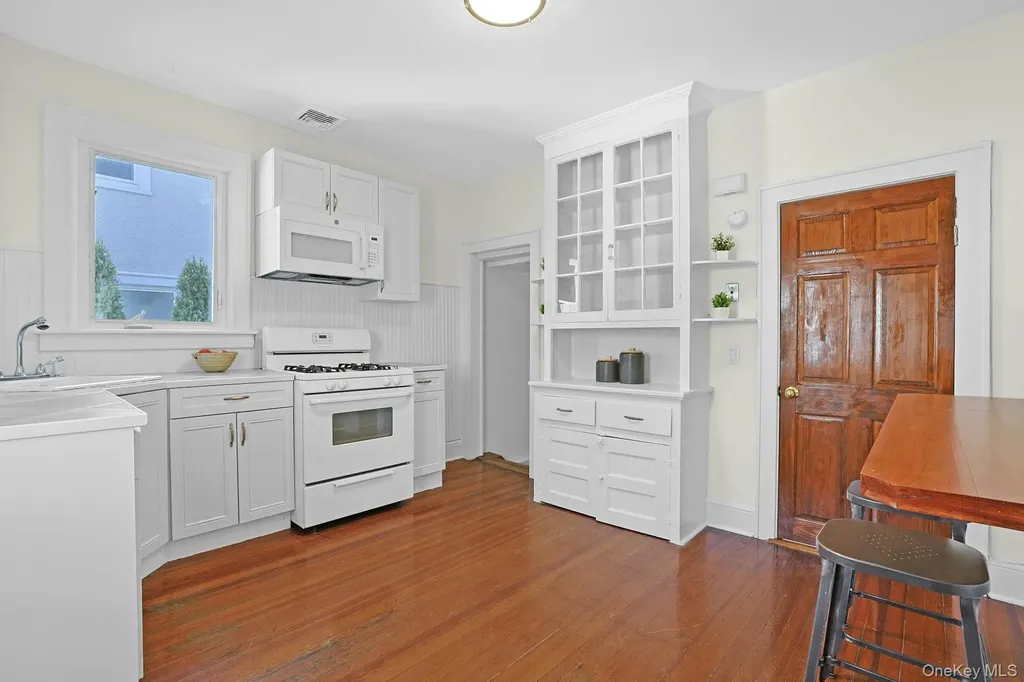 429 Fourth Avenue Pelham NY 10803