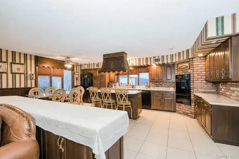 15 Herkimer Street Staten Island NY 10301