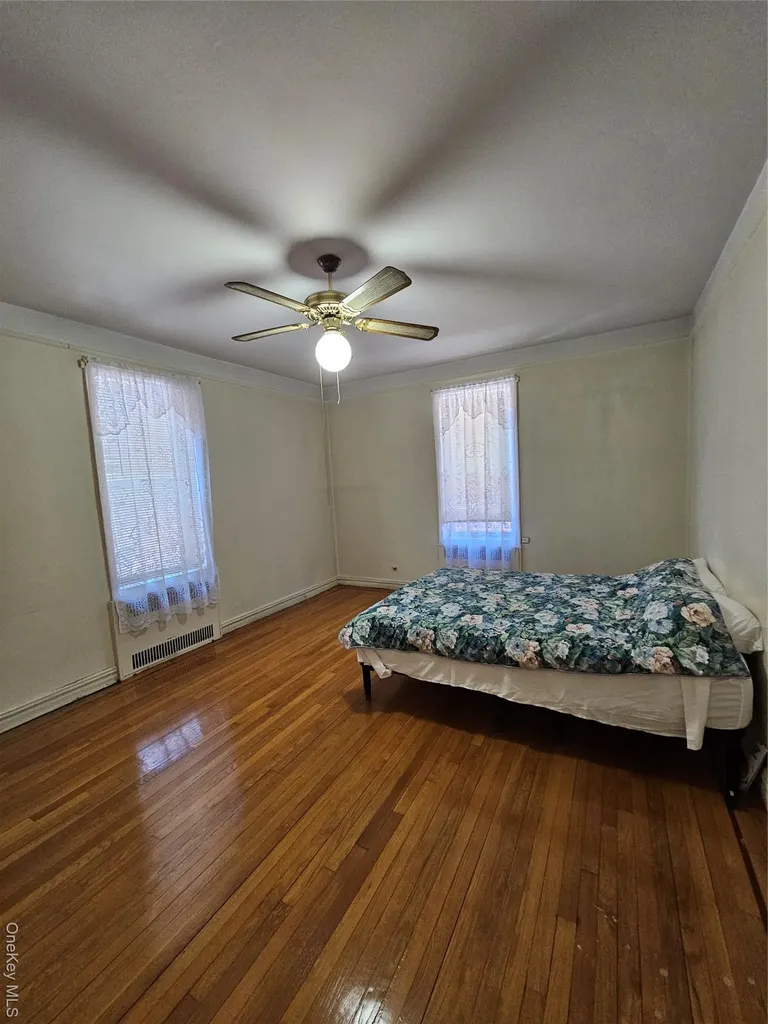 111-39 76th Road Forest Hills NY 11375