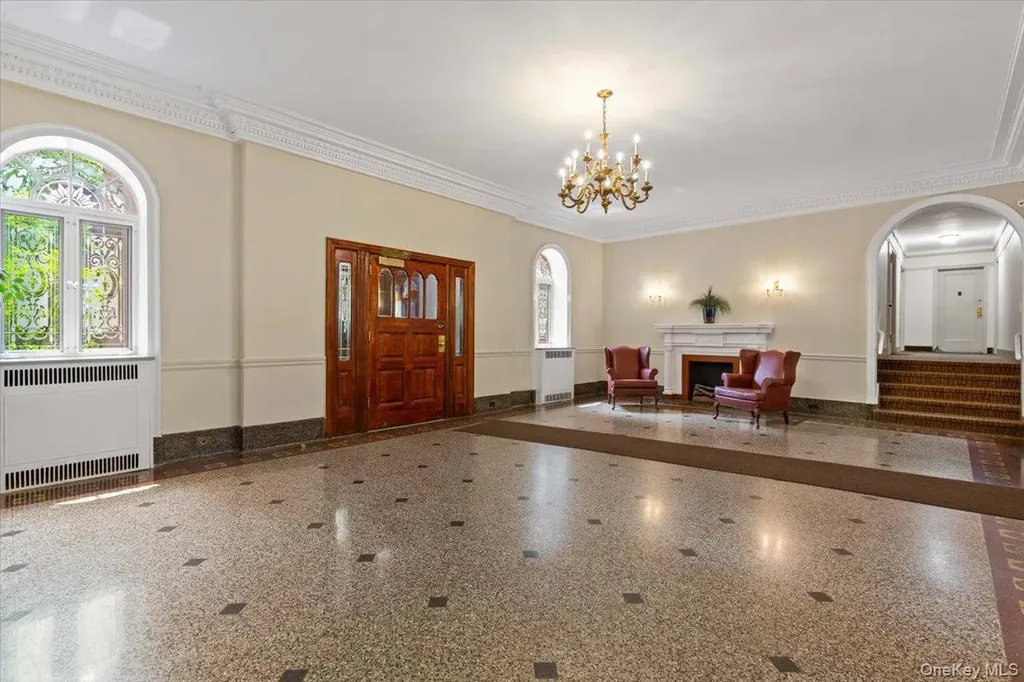 111-39 76th Road Forest Hills NY 11375