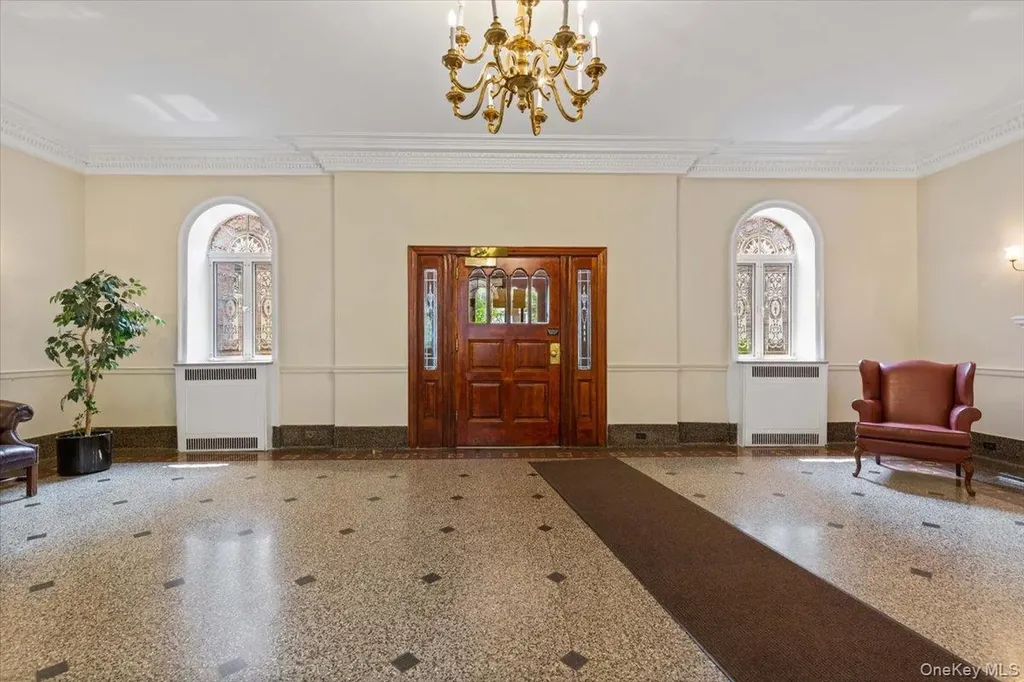 111-39 76th Road Forest Hills NY 11375
