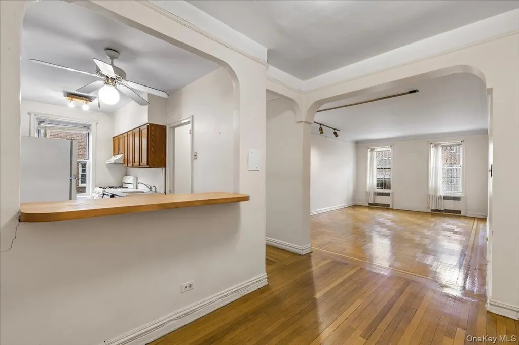 111-39 76th Road Forest Hills NY 11375
