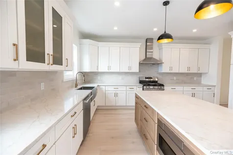2910 Yale Place Baldwin NY 11510