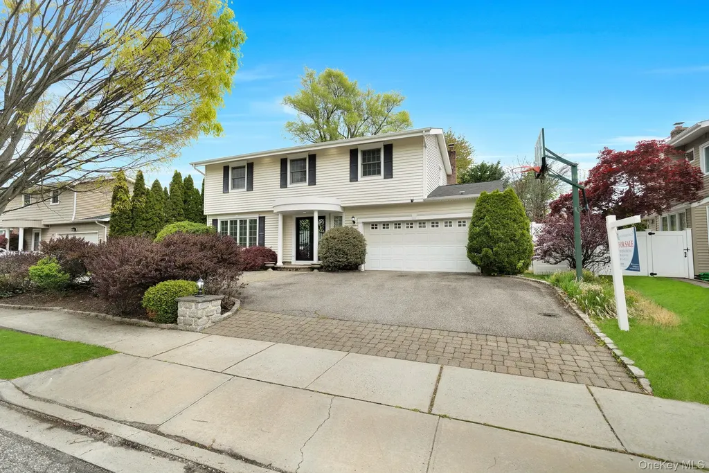 20 Sagamore Way S Jericho NY 11753