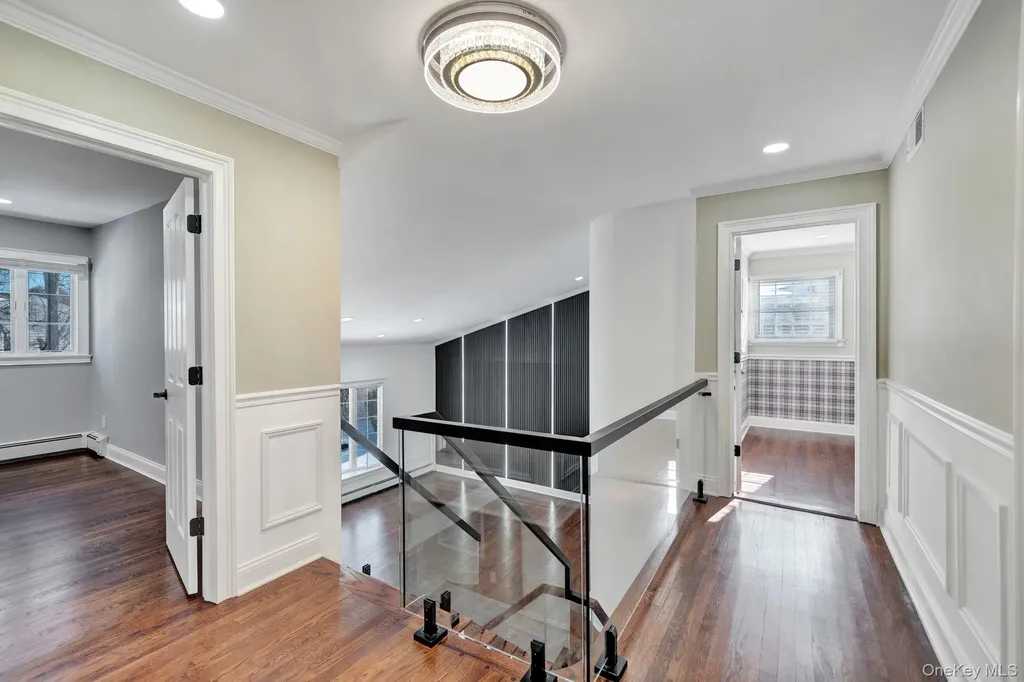 20 Sagamore Way S Jericho NY 11753