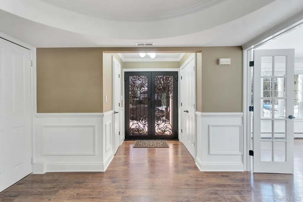 20 Sagamore Way S Jericho NY 11753