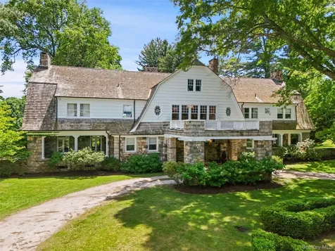111 Stone Bridge Lane Bedford Hills NY 10507