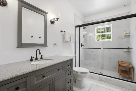 111 Stone Bridge Lane Bedford Hills NY 10507