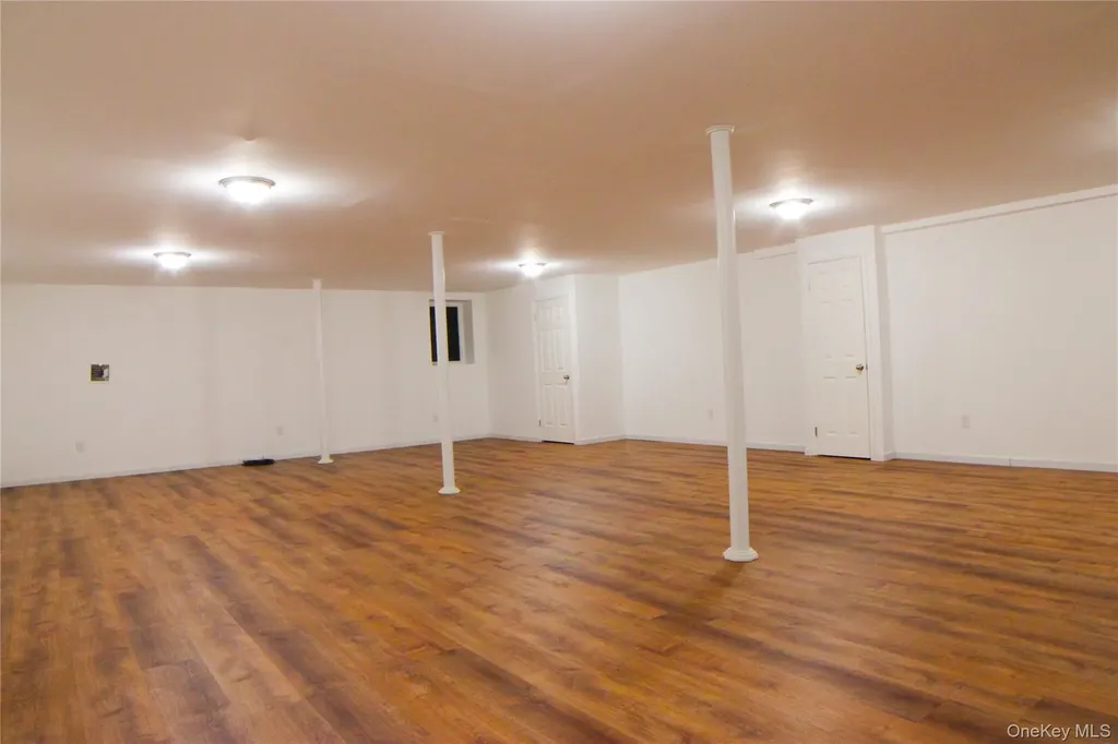 14 Bittersweet Lane Levittown NY 11756