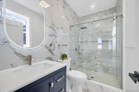 43 W Cabot Lane Westbury NY 11590