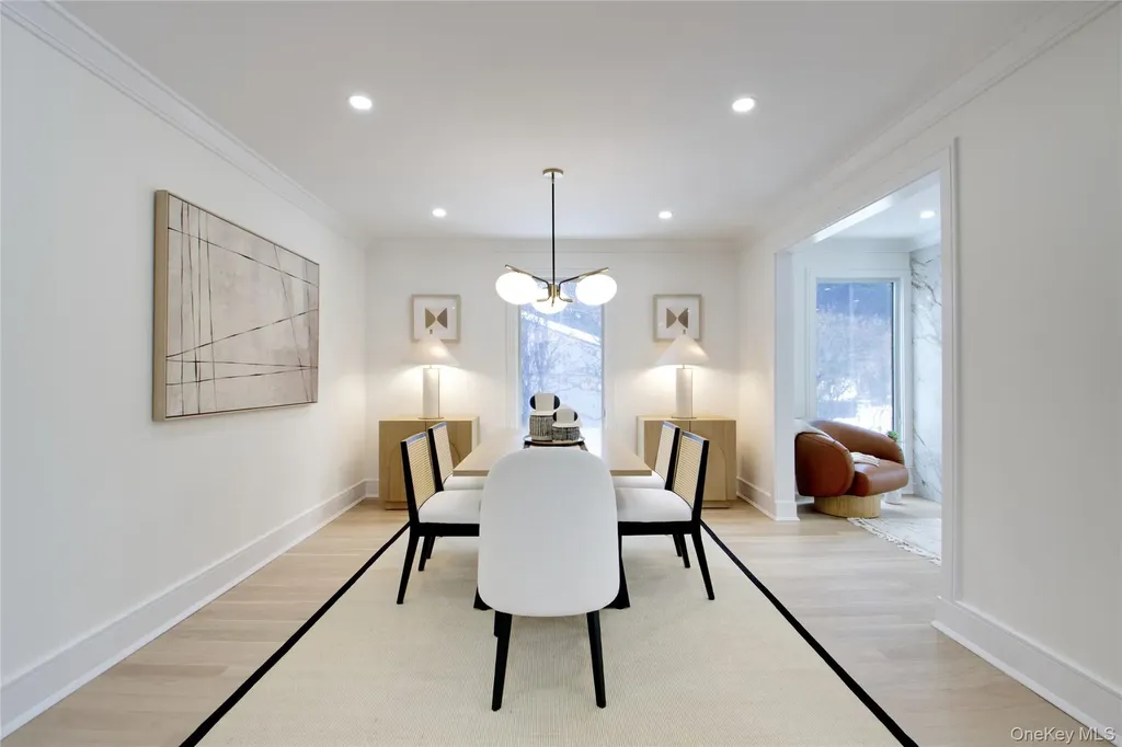 30 4th Street Manhasset NY 11030