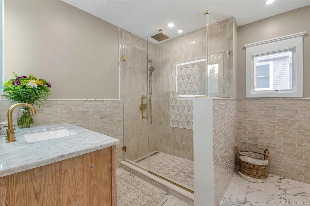 6 Clark Street Long Beach NY 11561