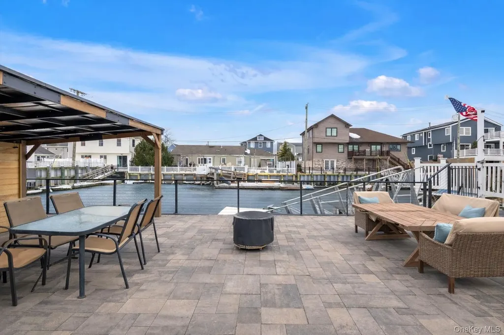 6 Clark Street Long Beach NY 11561
