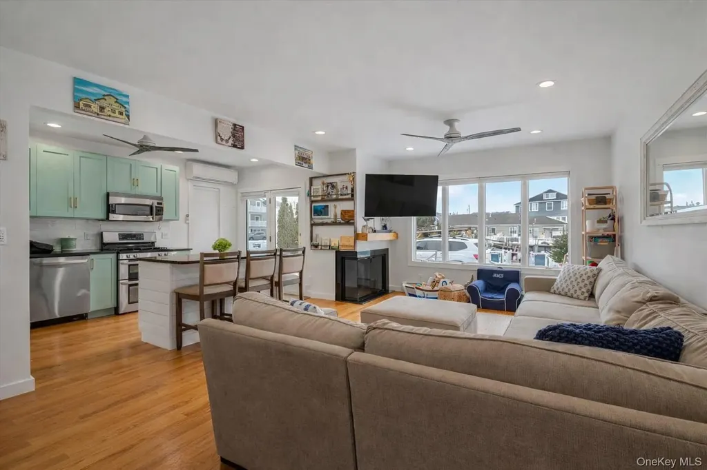 6 Clark Street Long Beach NY 11561