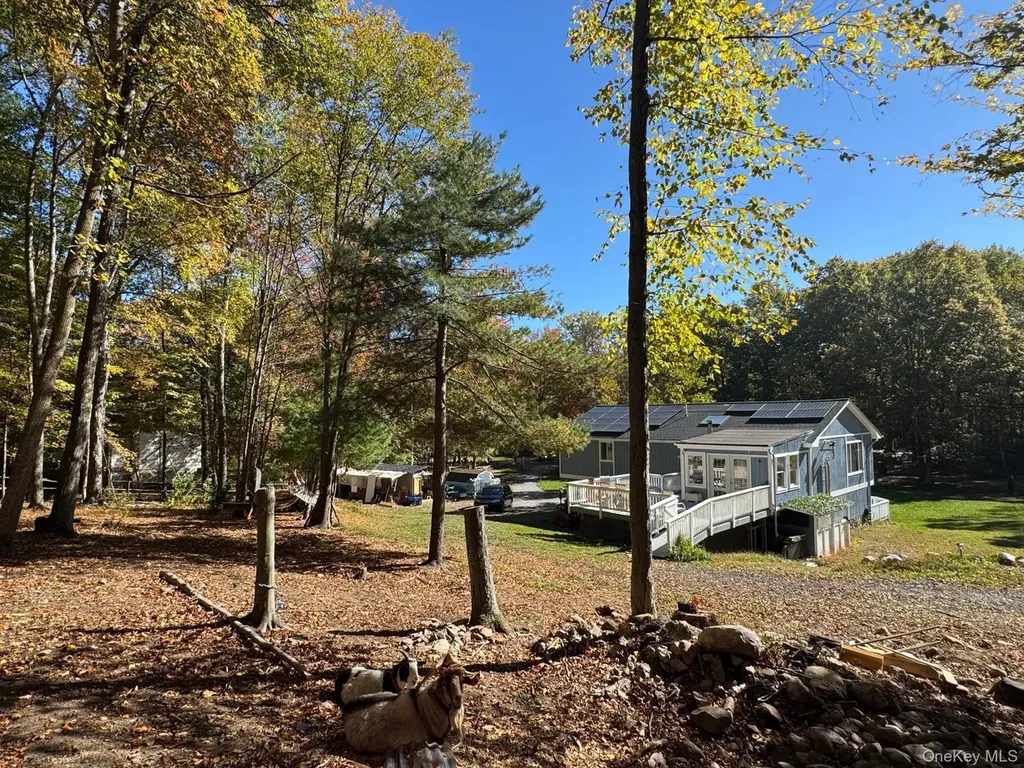 20 Patrick Drive Bloomingburg NY 12721