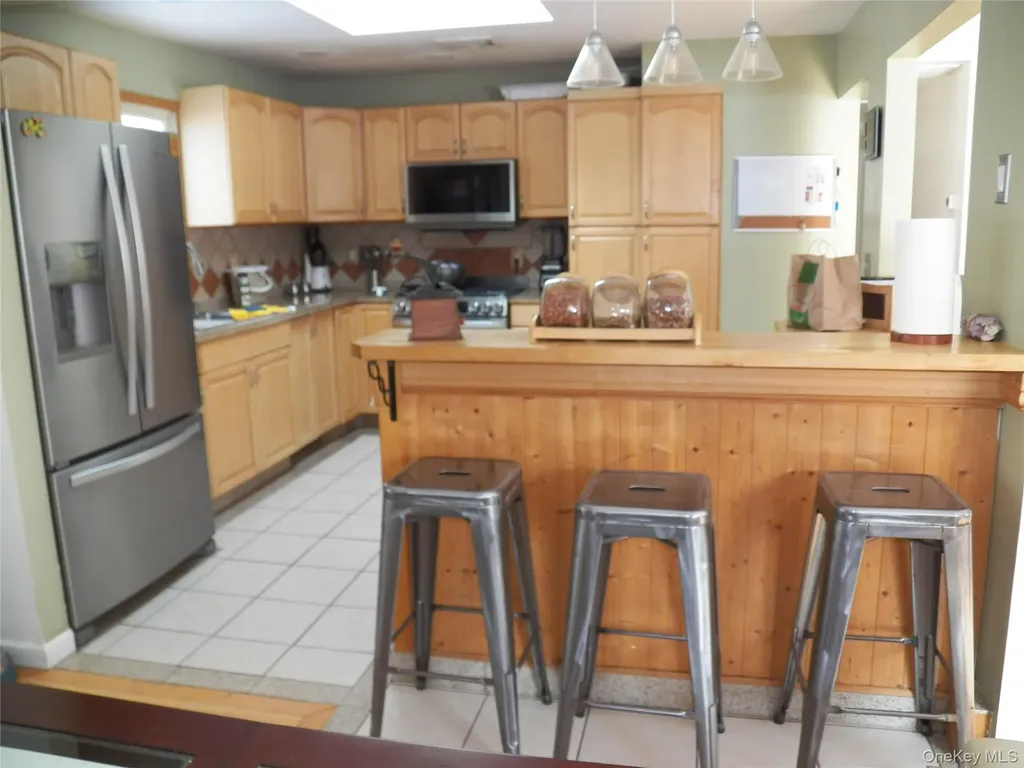 20 Patrick Drive Bloomingburg NY 12721