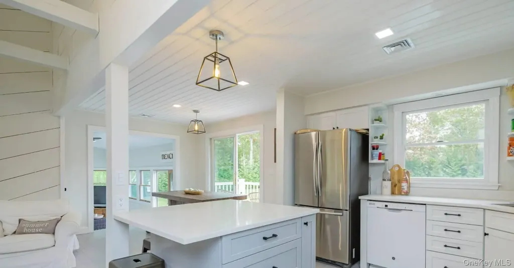 45 Sherwood Road Hampton Bays NY 11946