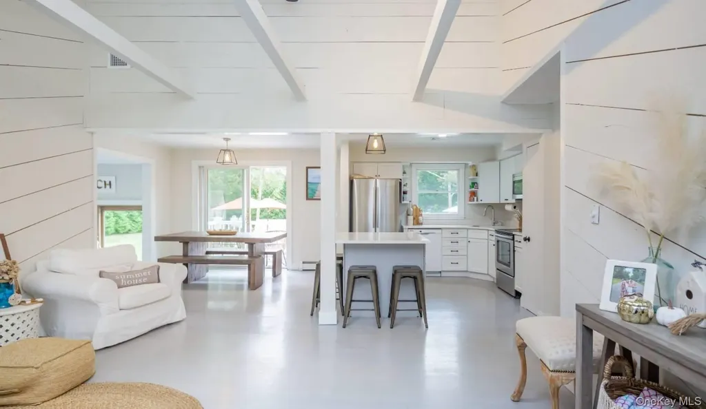 45 Sherwood Road Hampton Bays NY 11946
