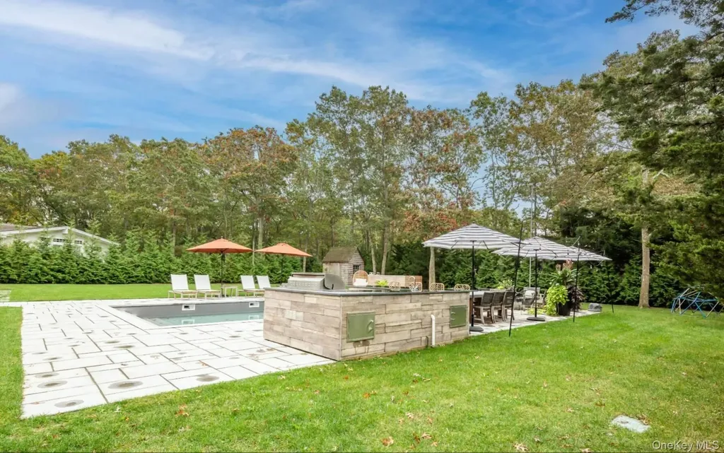 45 Sherwood Road Hampton Bays NY 11946