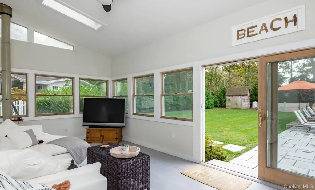 45 Sherwood Road Hampton Bays NY 11946