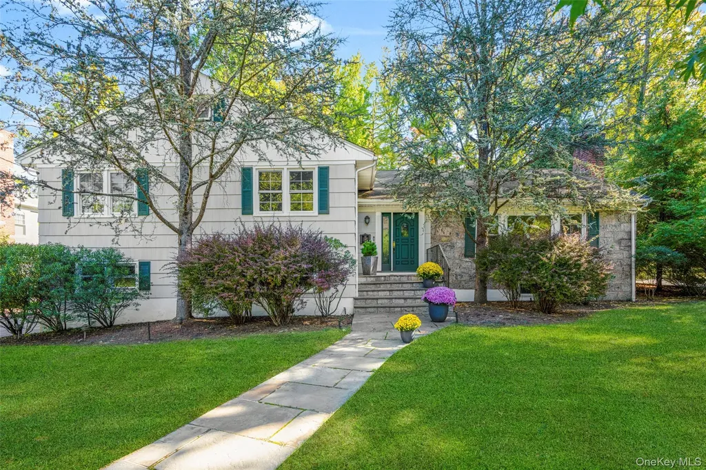 37 Barlow Lane Rye NY 10580