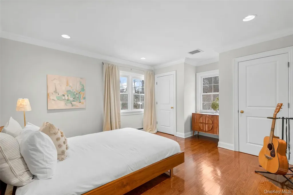 37 Barlow Lane Rye NY 10580