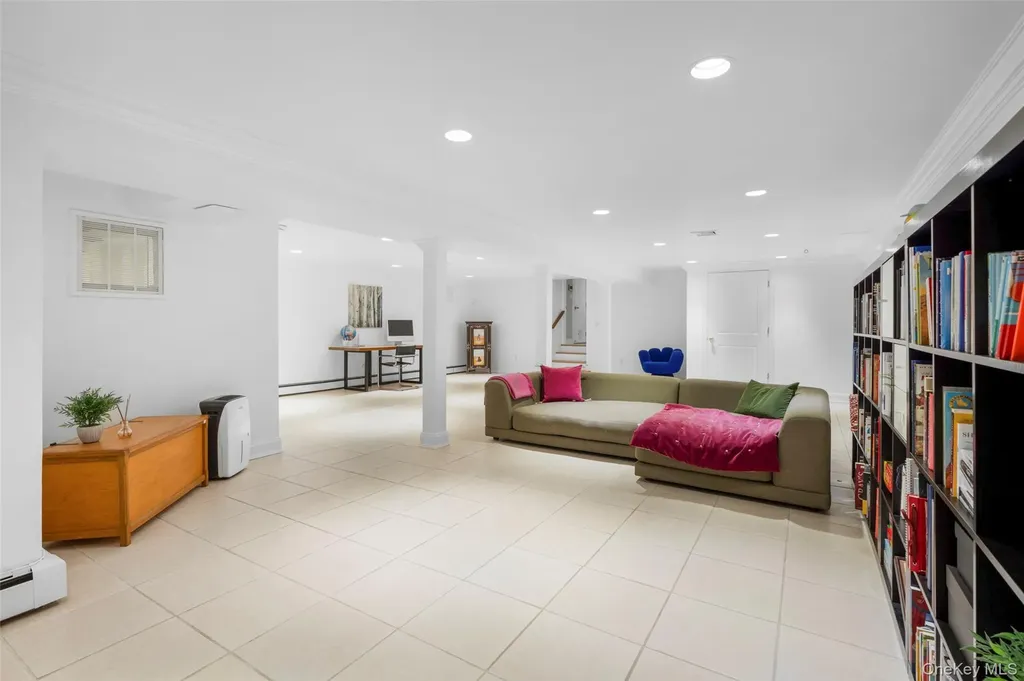 37 Barlow Lane Rye NY 10580