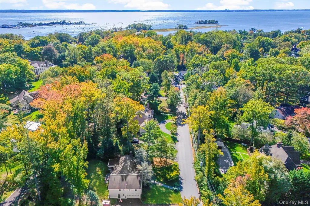 37 Barlow Lane Rye NY 10580