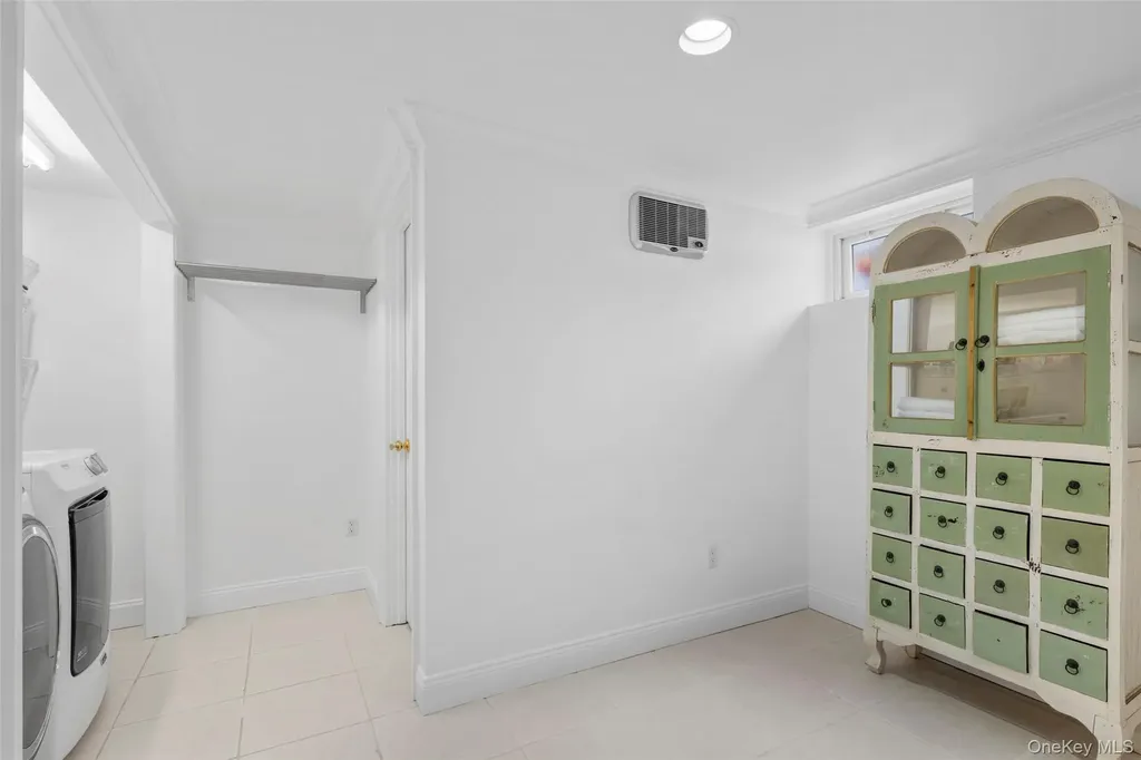 37 Barlow Lane Rye NY 10580