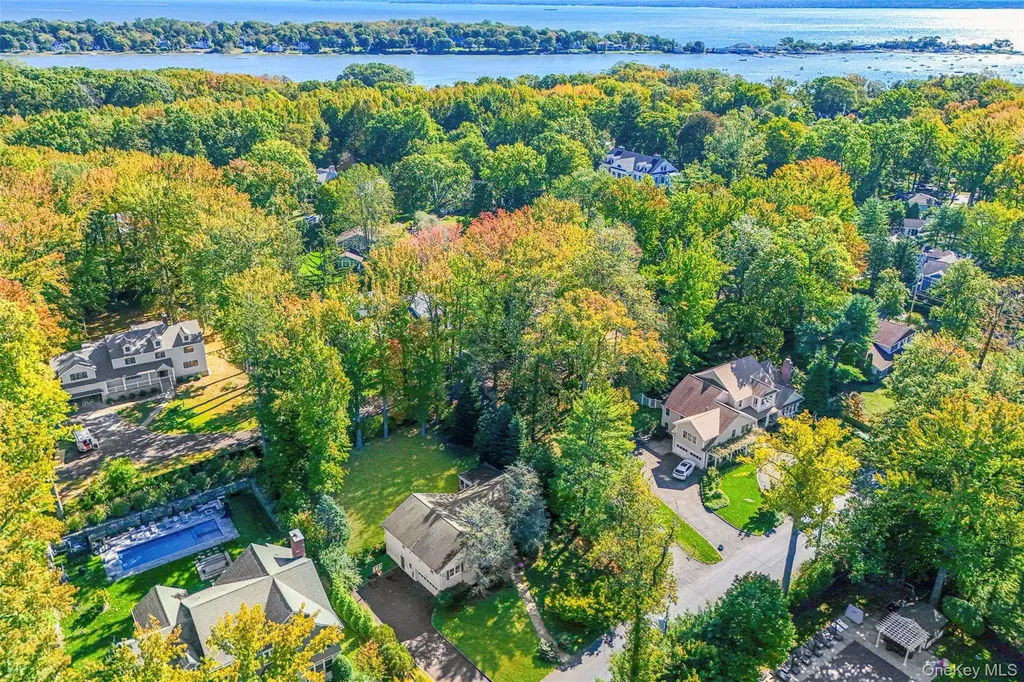 37 Barlow Lane Rye NY 10580