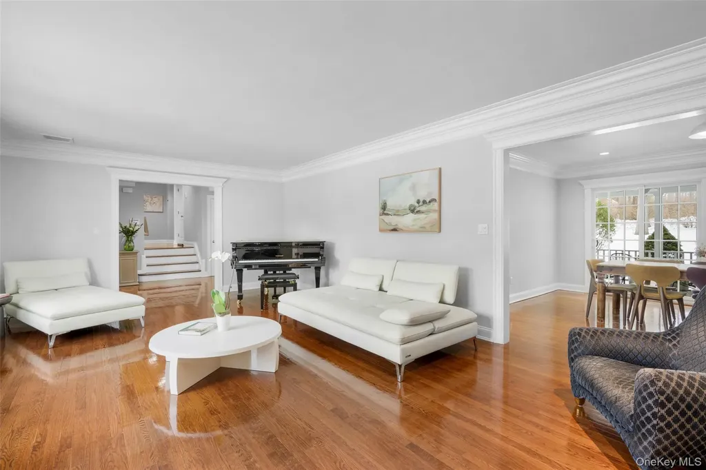 37 Barlow Lane Rye NY 10580