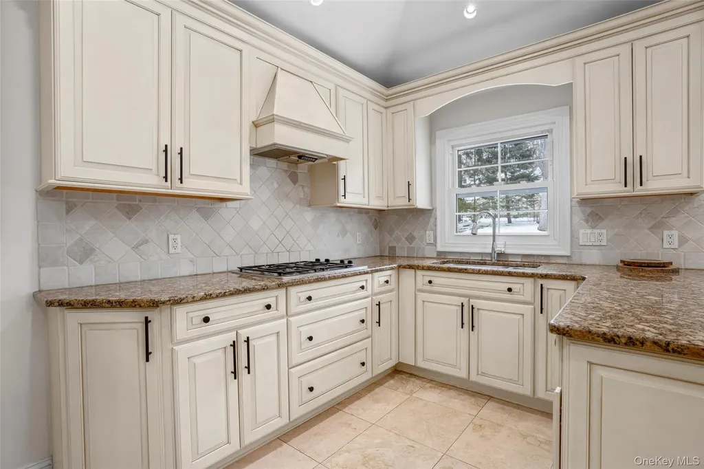 37 Barlow Lane Rye NY 10580