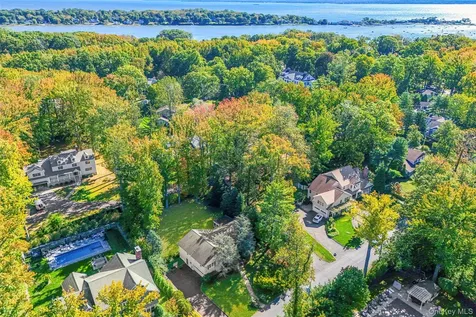 37 Barlow Lane Rye NY 10580