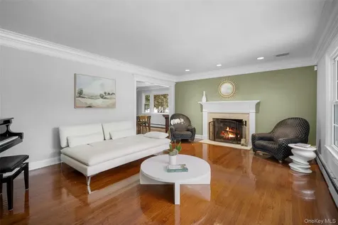 37 Barlow Lane Rye NY 10580