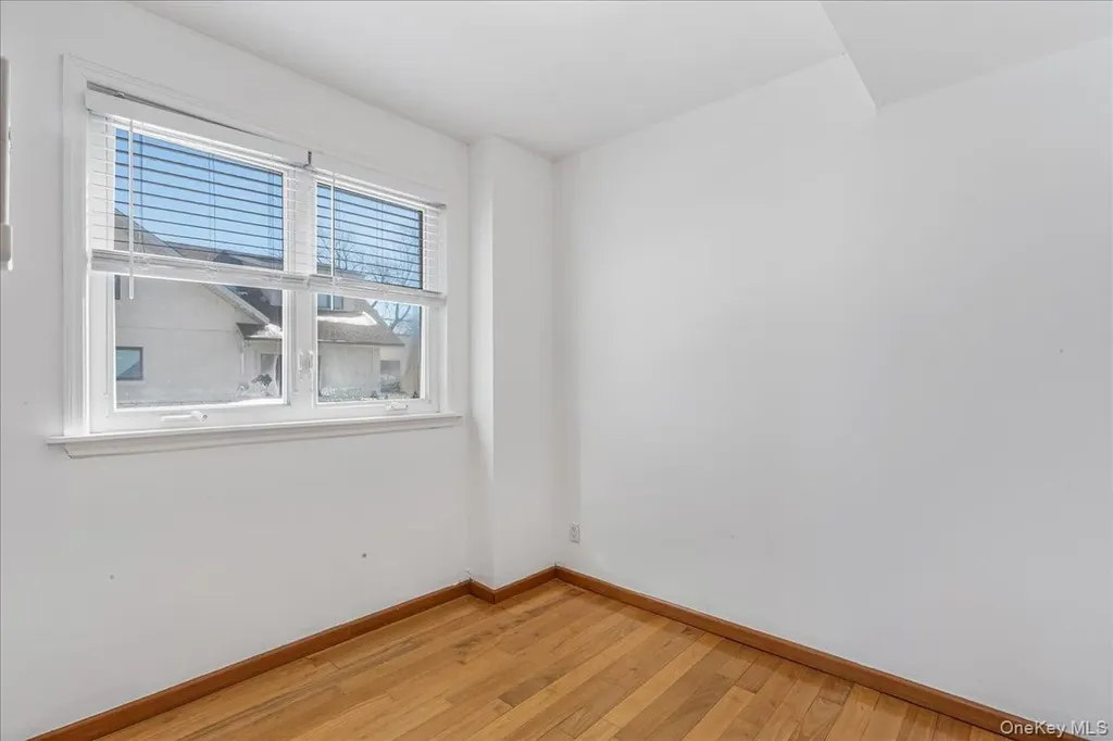 157-40 9th Avenue Beechhurst NY 11357