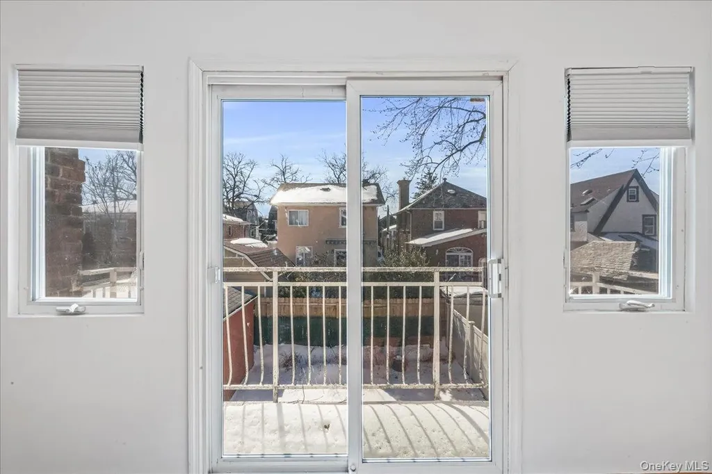 157-40 9th Avenue Beechhurst NY 11357