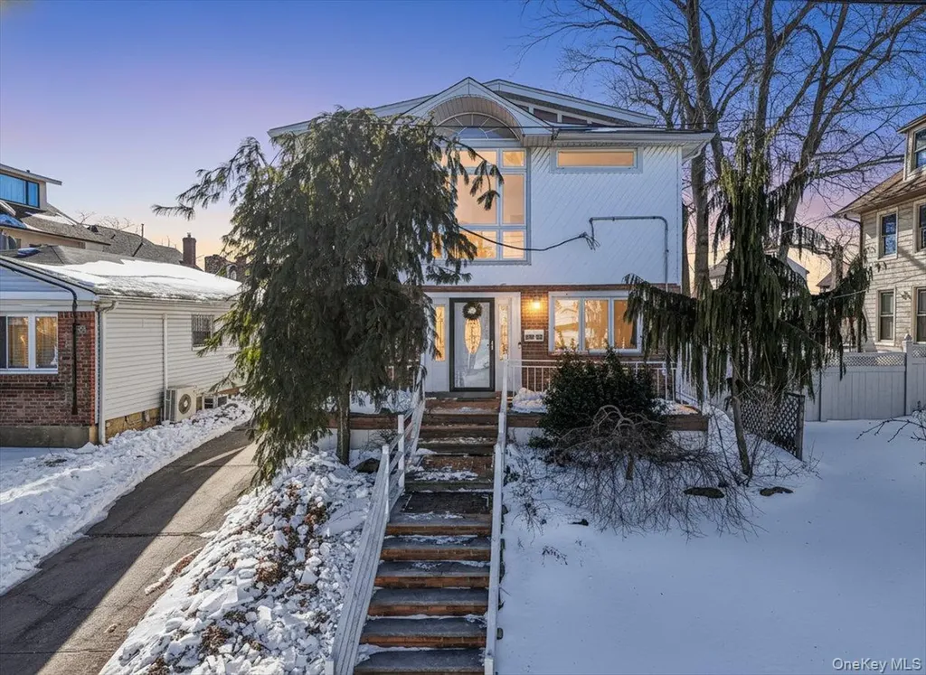 157-40 9th Avenue Beechhurst NY 11357