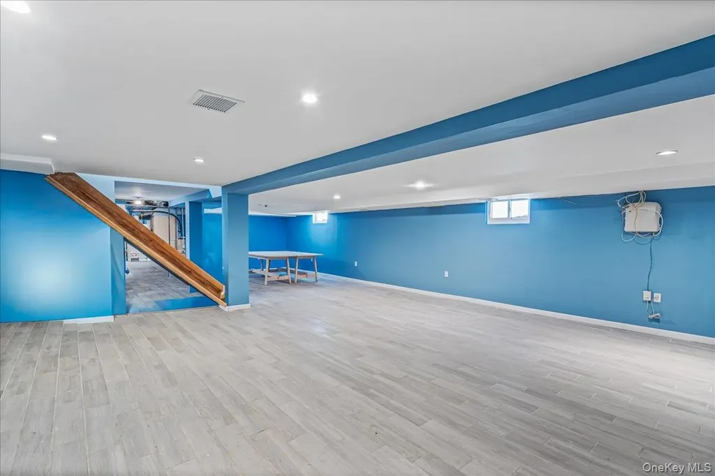 157-40 9th Avenue Beechhurst NY 11357