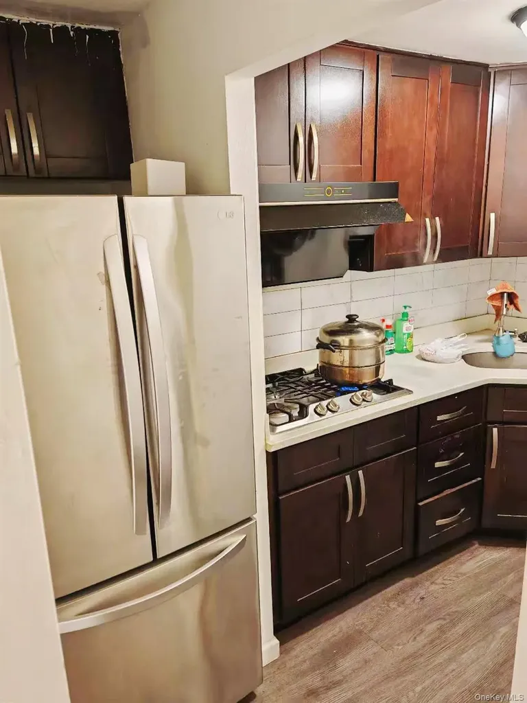 13239 Pople Avenue Flushing NY 11355