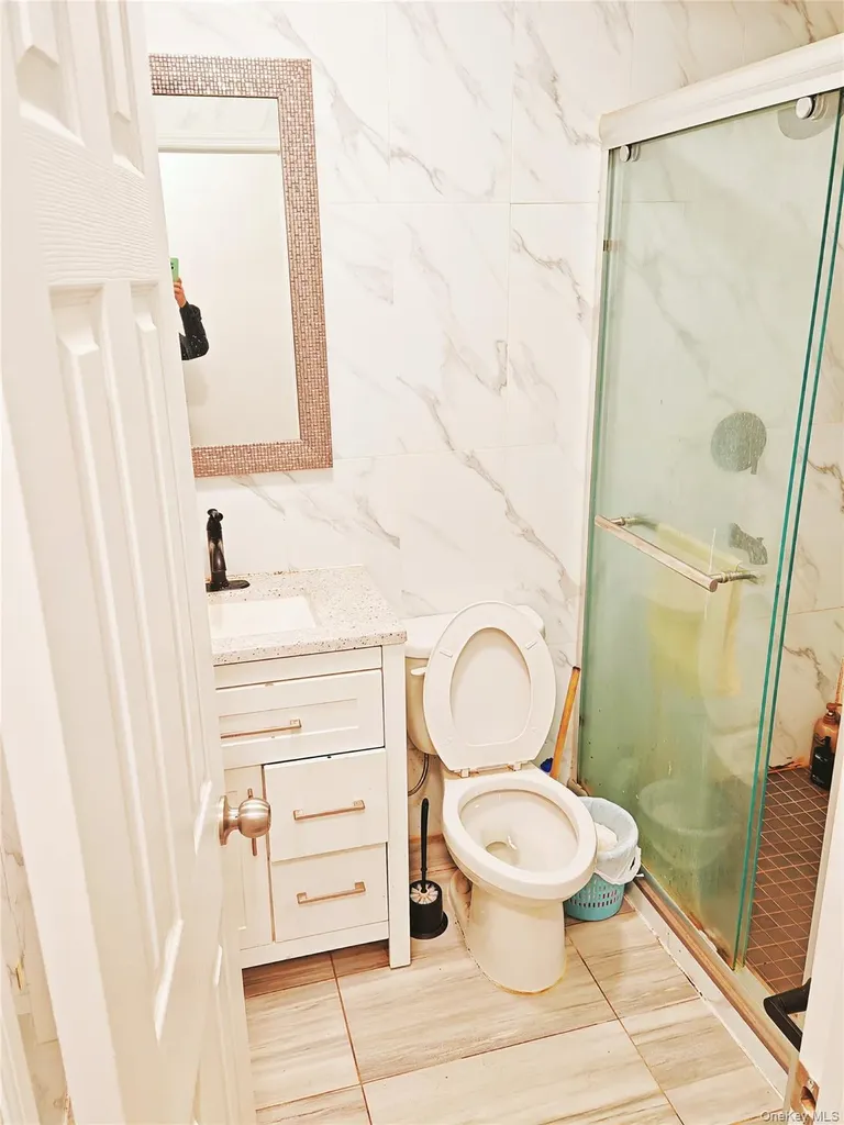 13239 Pople Avenue Flushing NY 11355