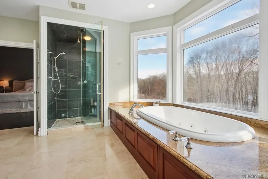 47 Kayla Lane Mahopac NY 10541