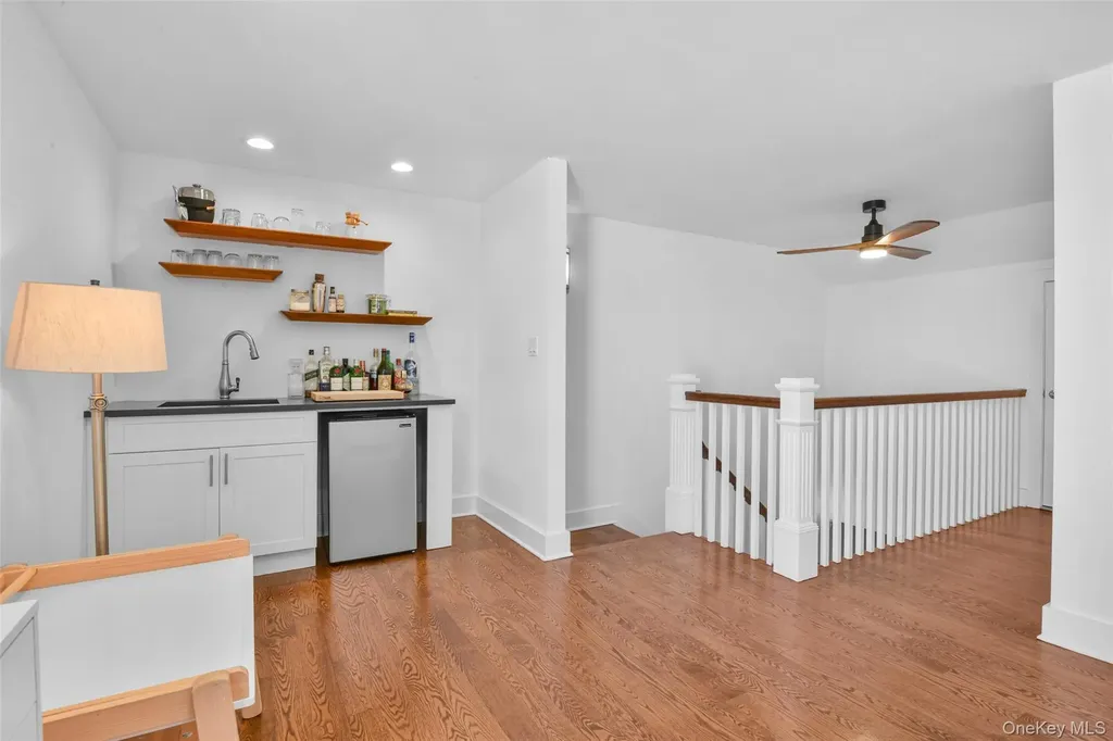 72 Island Point Bronx NY 10464