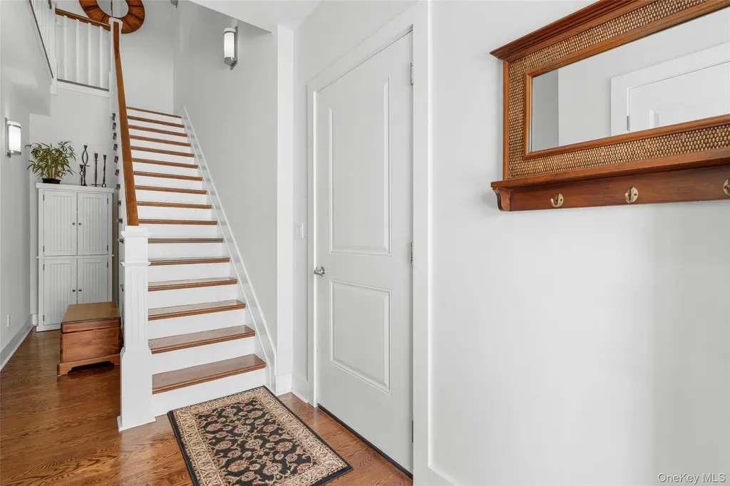 72 Island Point Bronx NY 10464