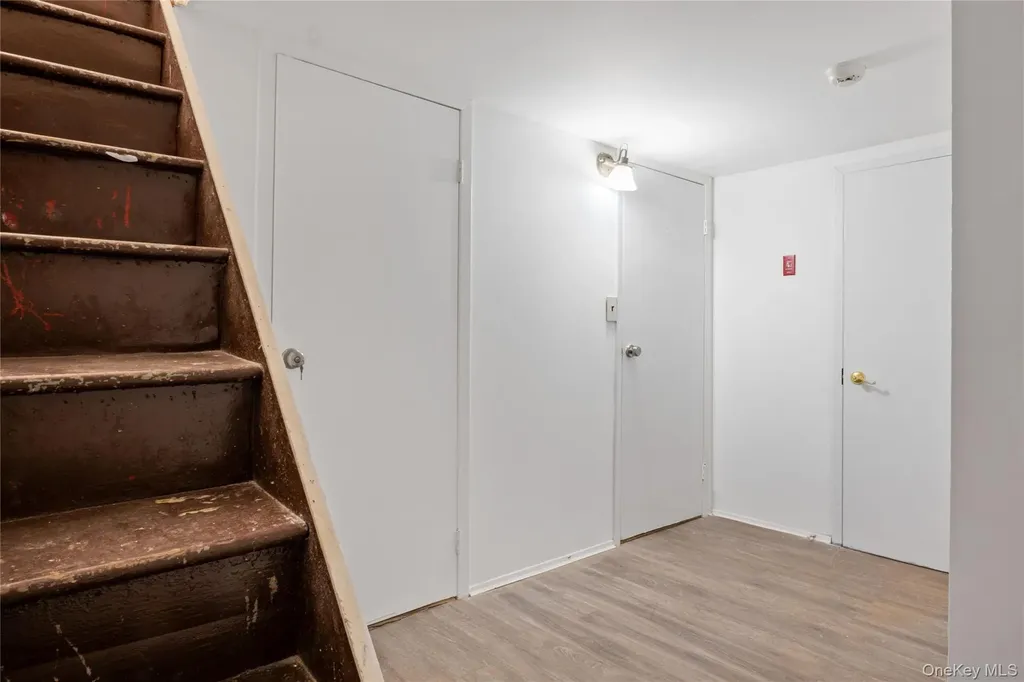 73-33 188th Street Fresh Meadows NY 11366