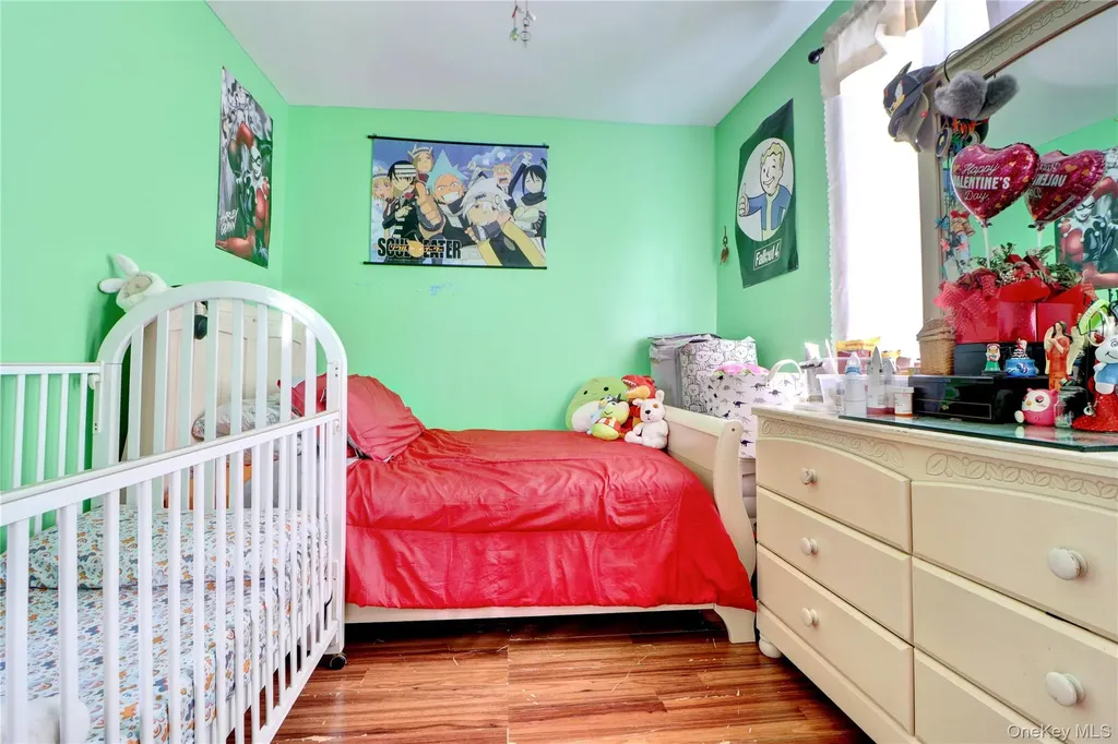 6510 80th Avenue Glendale NY 11385