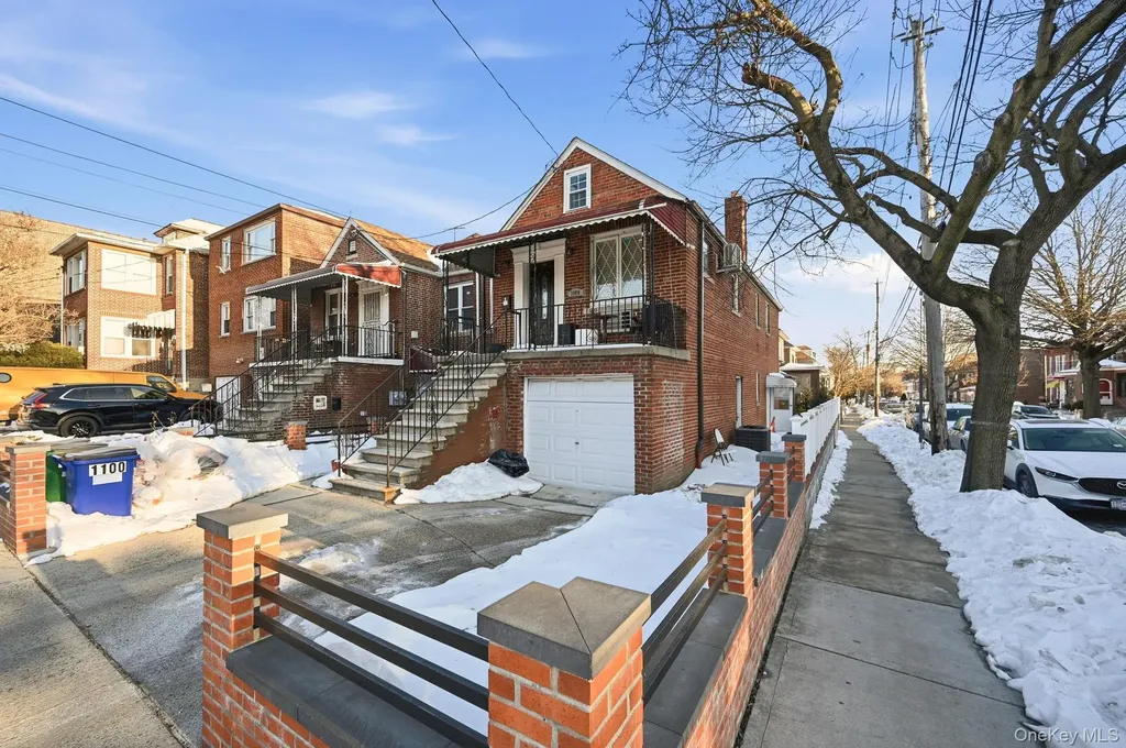 1100 Neill Avenue Bronx NY 10461