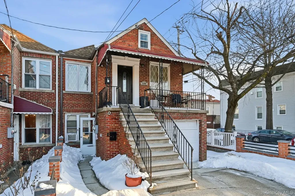 1100 Neill Avenue Bronx NY 10461